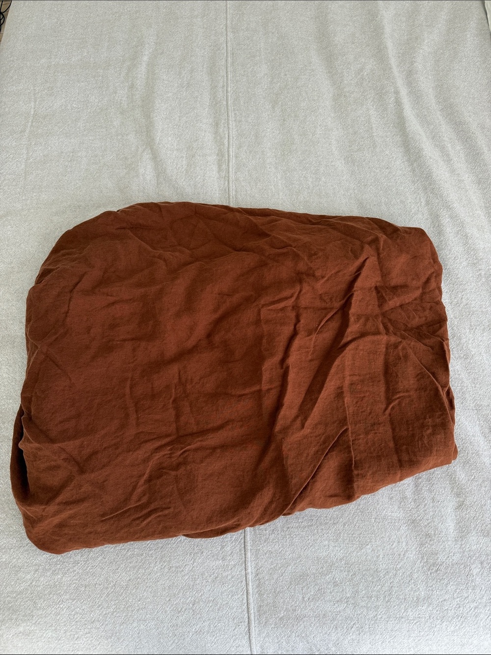 The citizenry Fitted linen sheet FULL SIZE